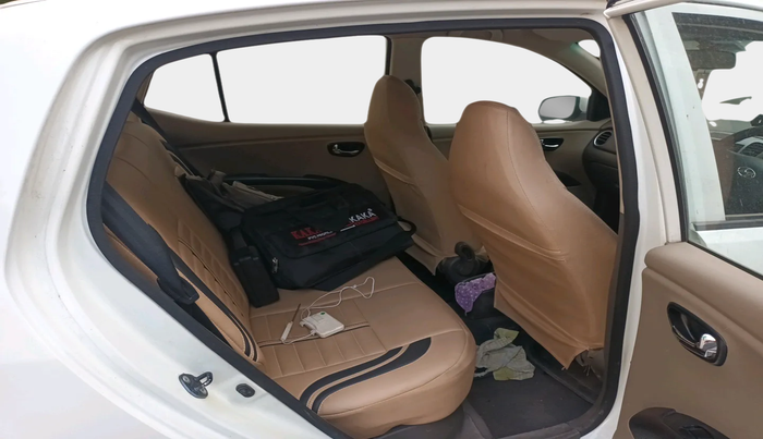 2012 Hyundai i10 MAGNA 1.2, Petrol, Manual, 77,010 km, interior