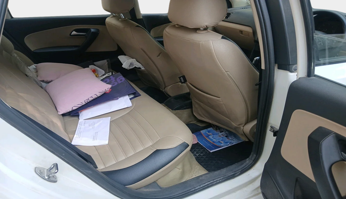 2017 Volkswagen Ameo COMFORTLINE 1.5 AT, Diesel, Automatic, 1,06,782 km, interior