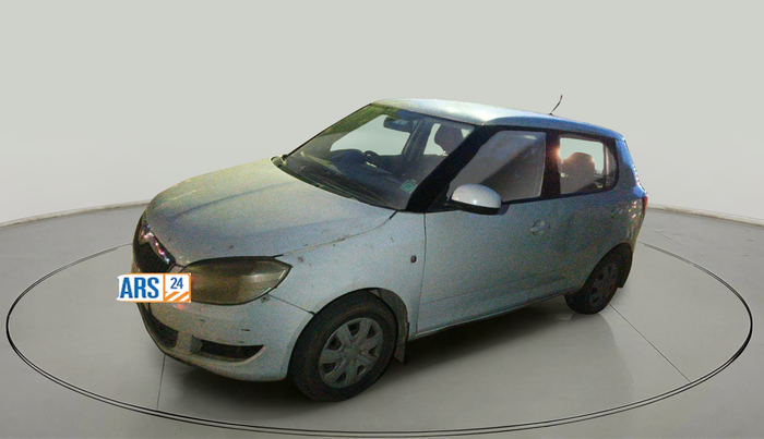2011 Skoda Fabia AMBIENTE 1.2 MPI, Petrol, Manual, 1,21,112 km, exterior