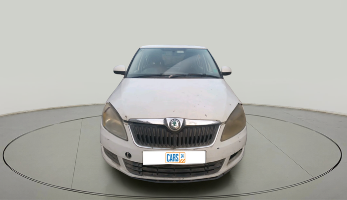 2011 Skoda Fabia AMBIENTE 1.2 MPI, Petrol, Manual, 1,21,112 km, exterior
