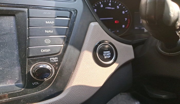 2015 Hyundai Elite i20 ASTA 1.2 (O), Petrol, Manual, 1,19,694 km, interior