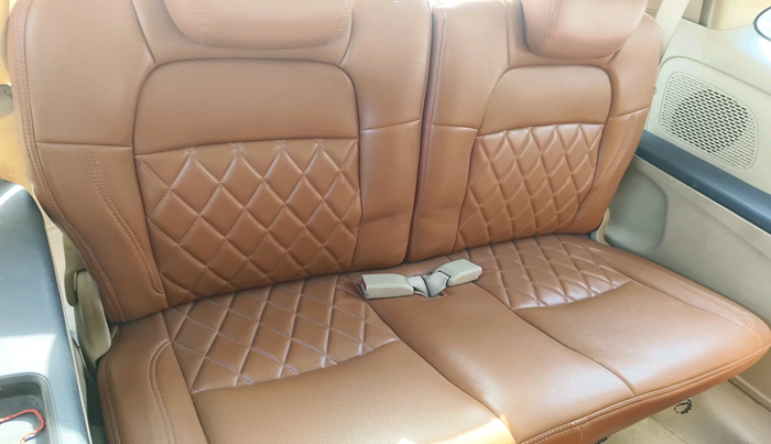 2014 Honda Mobilio 1.5L I-DTEC S, Diesel, Manual, 1,55,509 km, interior