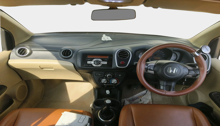 2014 Honda Mobilio 1.5L I-DTEC S, Diesel, Manual, 1,55,509 km, interior