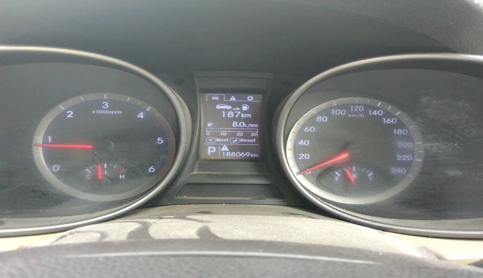 2016 Hyundai Santa Fe 2 WD AT, Diesel, Automatic, 1,88,069 km, interior