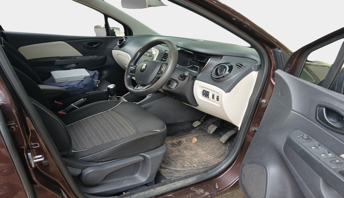 2018 Renault Captur RXL PETROL, Petrol, Manual, 63,203 km, interior