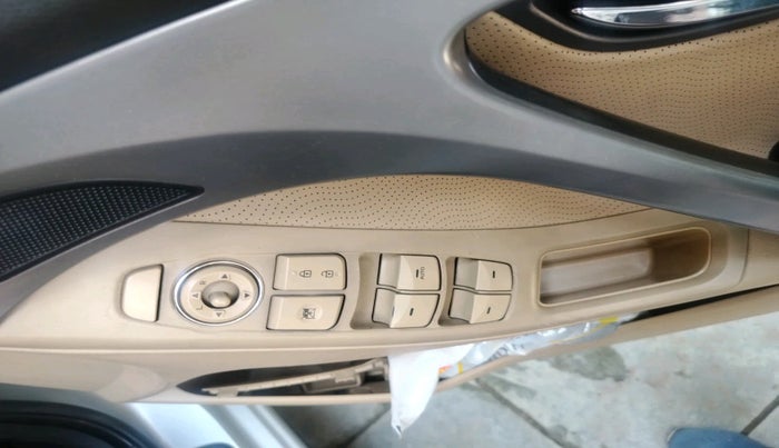 2013 Hyundai New Elantra 1.8 SX MT VTVT, Petrol, Manual, 66,821 km, interior