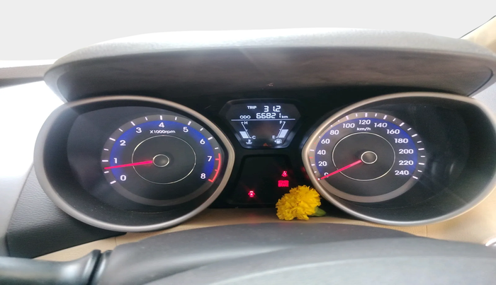 2013 Hyundai New Elantra 1.8 SX MT VTVT, Petrol, Manual, 66,821 km, interior