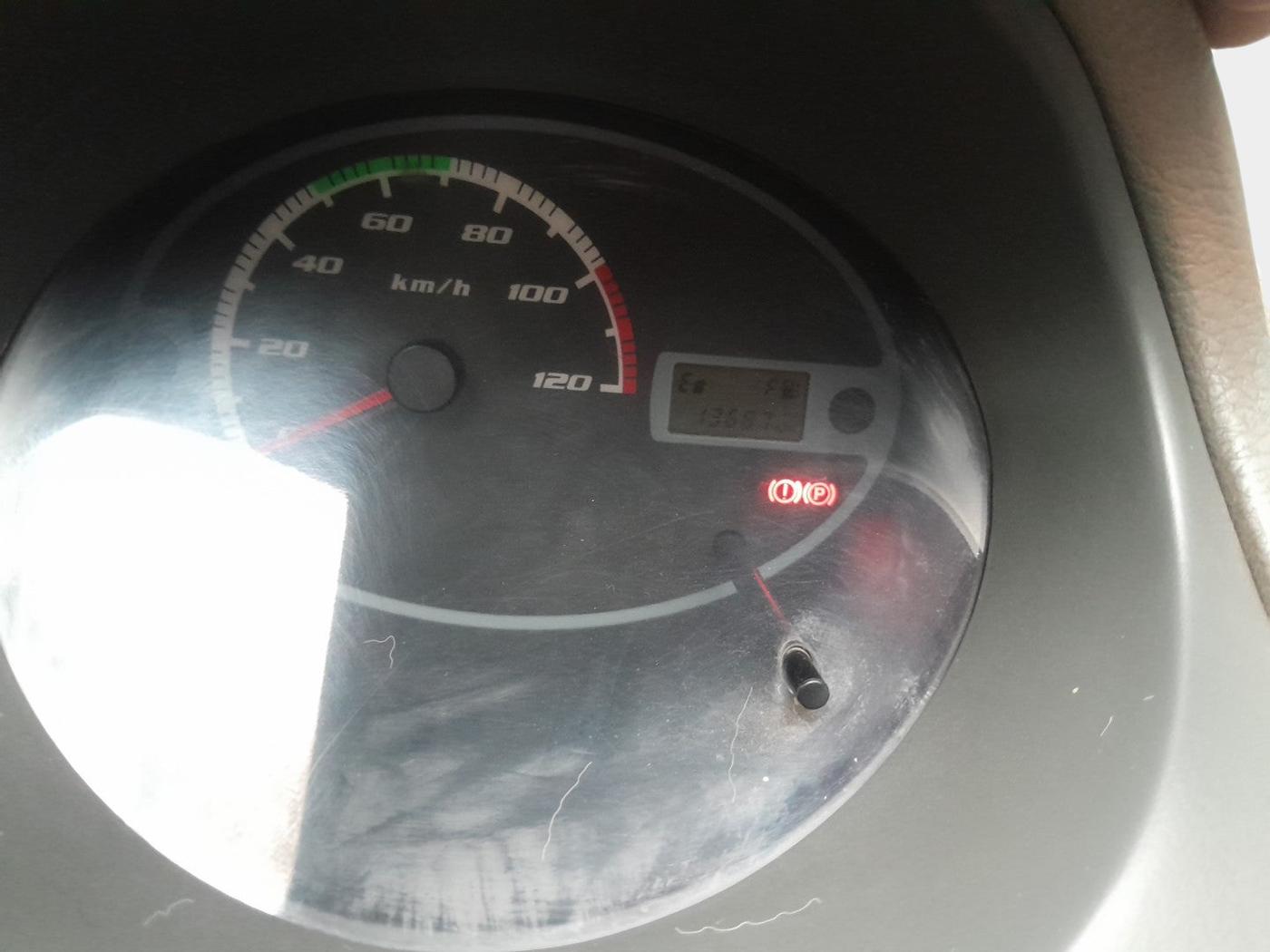 2010 Tata Nano LX, Petrol, Manual, 13,687 km, interior