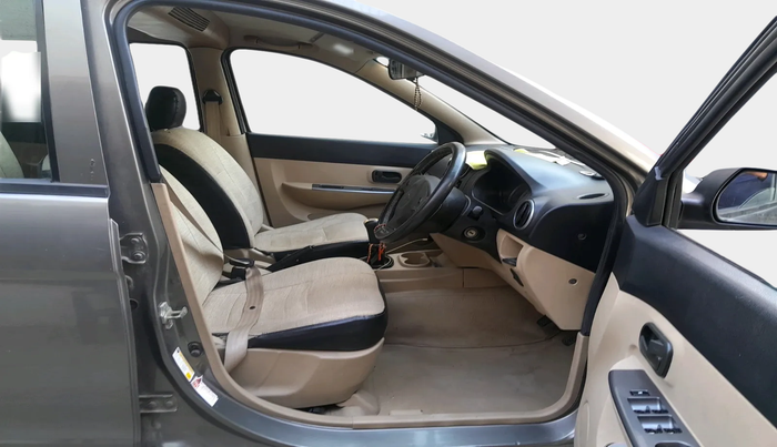 2013 Chevrolet Enjoy 1.3 LS 8 STR, Diesel, Manual, 1,04,787 km, interior