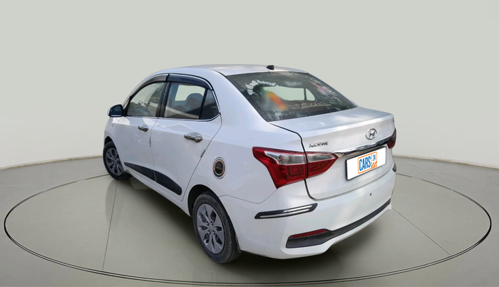 2018 Hyundai Xcent E+, Petrol, Manual, 1,17,592 km, exterior