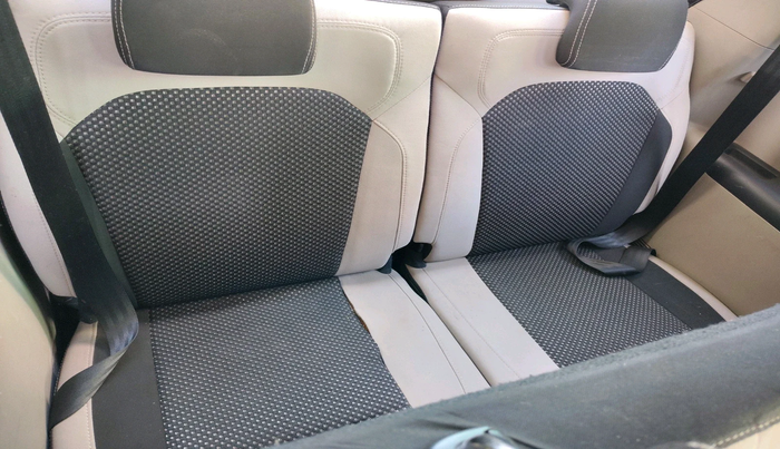 2019 Renault TRIBER RXZ, Petrol, Manual, 57,831 km, interior