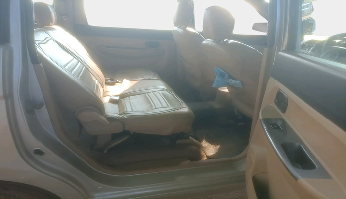 2013 Chevrolet Enjoy 1.3 LS 8 STR, Diesel, Manual, 1,11,343 km, interior