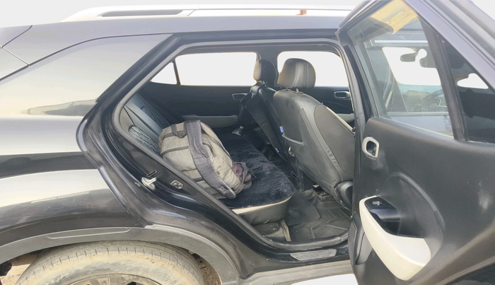 2023 Hyundai VENUE S(O) 1.2, Petrol, Manual, 66,550 km, interior