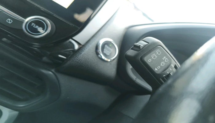 2017 Ford Ecosport TITANIUM 1.5L DIESEL, Diesel, Manual, 1,40,243 km, interior