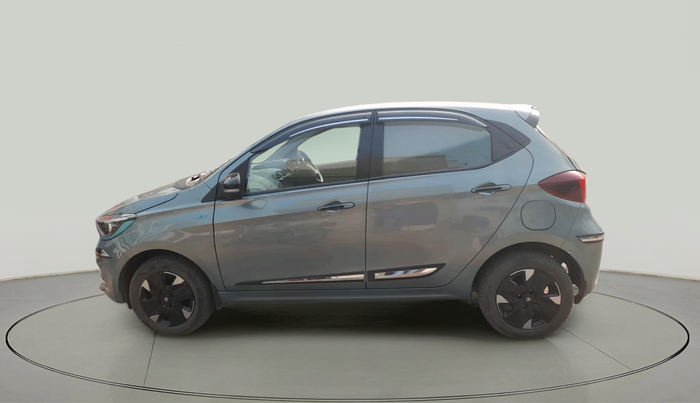 2024 Tata TIAGO EV XZ PLUS LONG RANGE, Electric, Automatic, 6,361 km, exterior