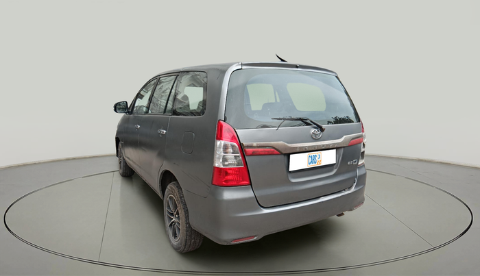 2012 Toyota Innova 2.5 VX 8 STR, Diesel, Manual, 1,40,144 km, exterior