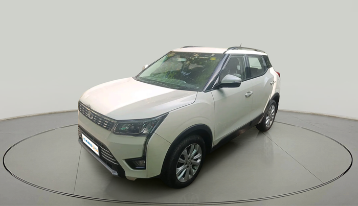 2019 Mahindra XUV300 W8 1.5 DIESEL, Diesel, Manual, 1,17,403 km, exterior