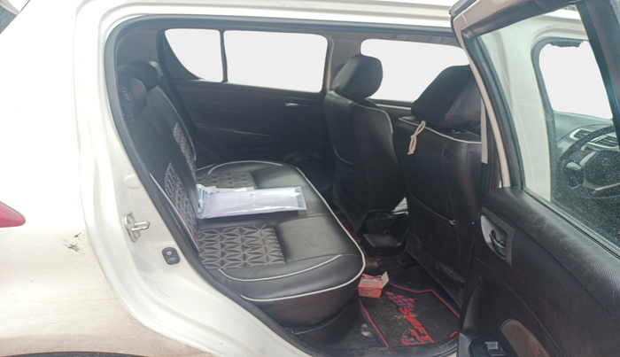 2013 Maruti Swift VXI, Petrol, Manual, 1,69,652 km, interior