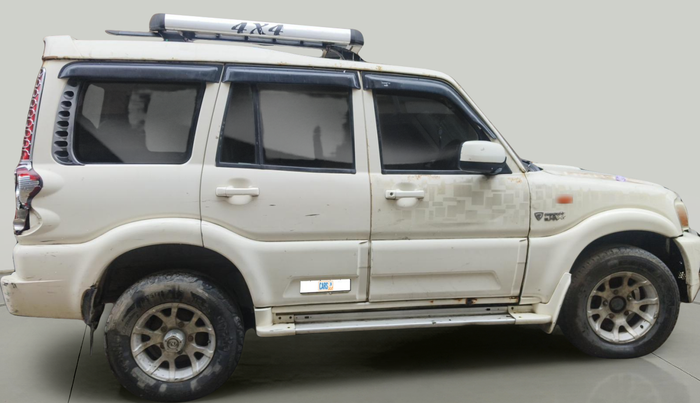 2011 Mahindra Scorpio SLE, Diesel, Manual, 1,89,459 km, exterior