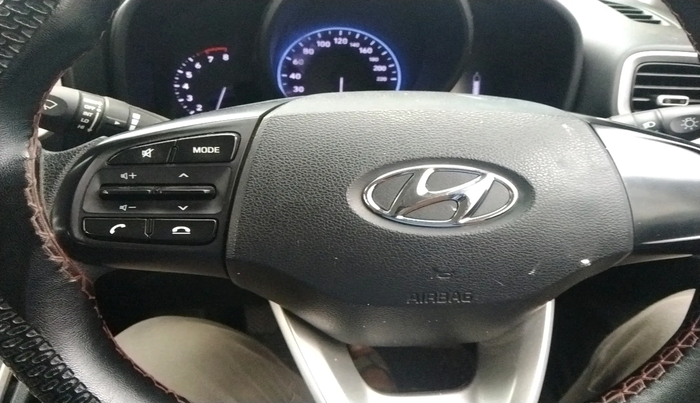 2020 Hyundai VENUE S 1.2, Petrol, Manual, 1,47,693 km, interior