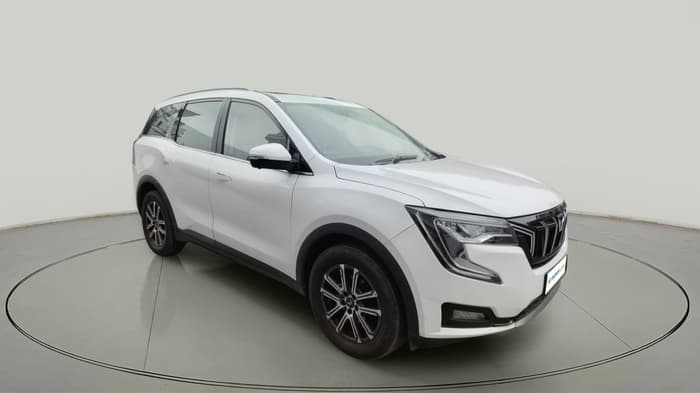 2021 Mahindra XUV700 AX 7 LUXURY P AT 7 STR, Petrol, Automatic, 47,718 km, exterior