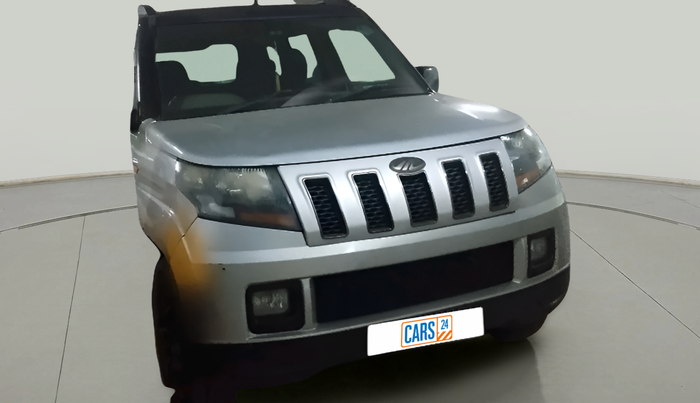 2017 Mahindra TUV300 T10, Diesel, Manual, 2,31,939 km, exterior