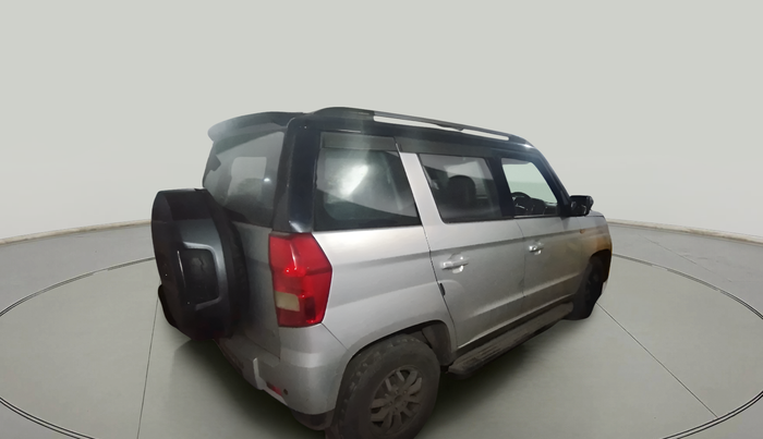 2017 Mahindra TUV300 T10, Diesel, Manual, 2,31,939 km, exterior