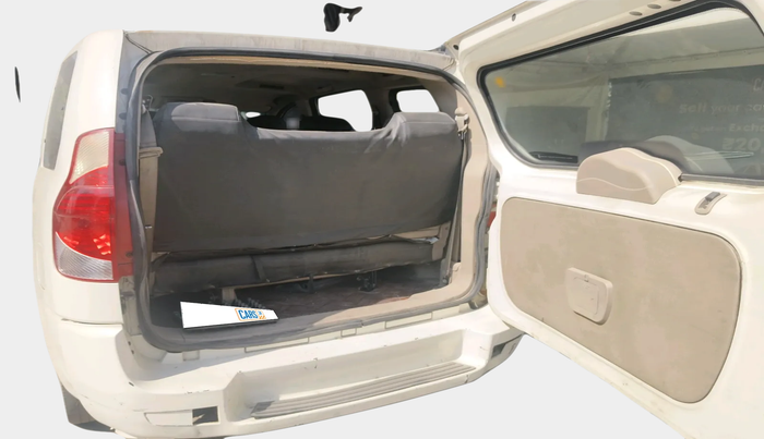 2016 Mahindra Xylo D4, Diesel, Manual, 2,20,725 km, exterior