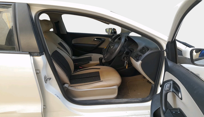 2011 Volkswagen Polo TRENDLINE 1.2L PETROL, Petrol, Manual, 88,005 km, interior