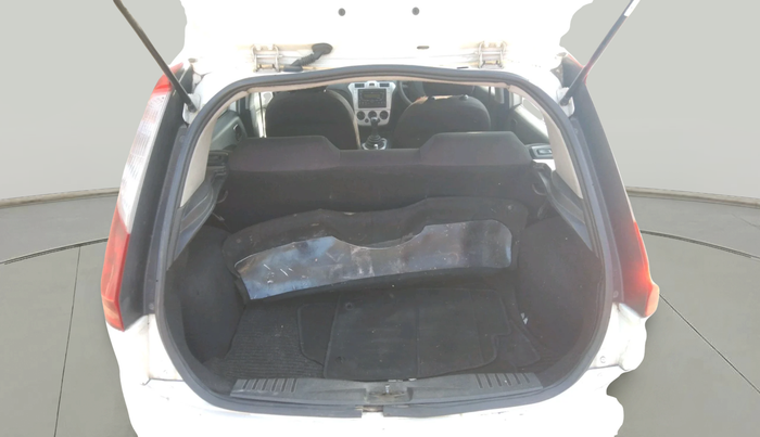 2011 Ford Figo ZXI 1.4 DIESEL, Diesel, Manual, 1,09,885 km, exterior