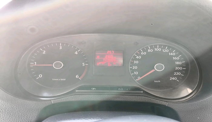 2012 Volkswagen Polo COMFORTLINE 1.2L, Diesel, Manual, 1,33,008 km, interior