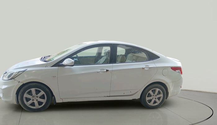 2011 Hyundai Verna FLUIDIC 1.6 CRDI EX, Diesel, Manual, 1,21,472 km, exterior