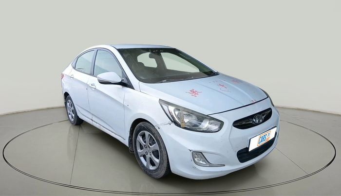 2011 Hyundai Verna FLUIDIC 1.6 CRDI EX, Diesel, Manual, 1,21,472 km, exterior