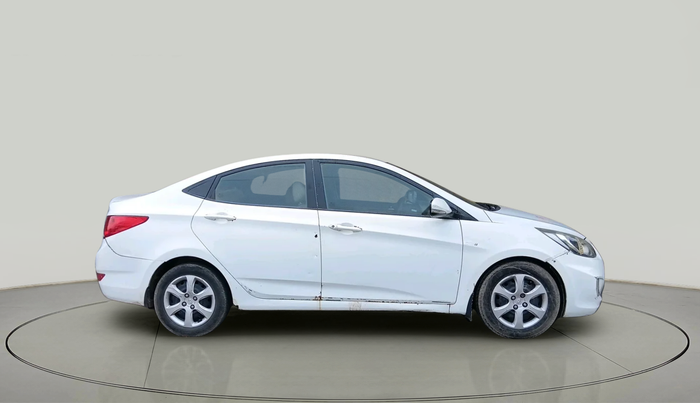 2011 Hyundai Verna FLUIDIC 1.6 CRDI EX, Diesel, Manual, 1,21,472 km, exterior