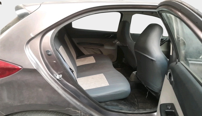2016 Tata Tiago XT PETROL, Petrol, Manual, 8,459 km, interior