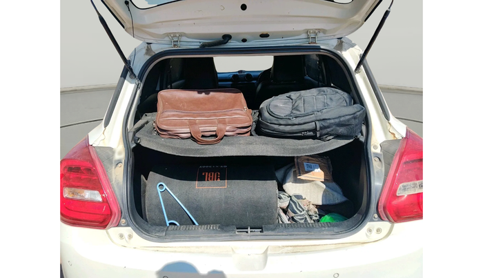 2020 Maruti Swift VXI, Petrol, Manual, 93,679 km, exterior