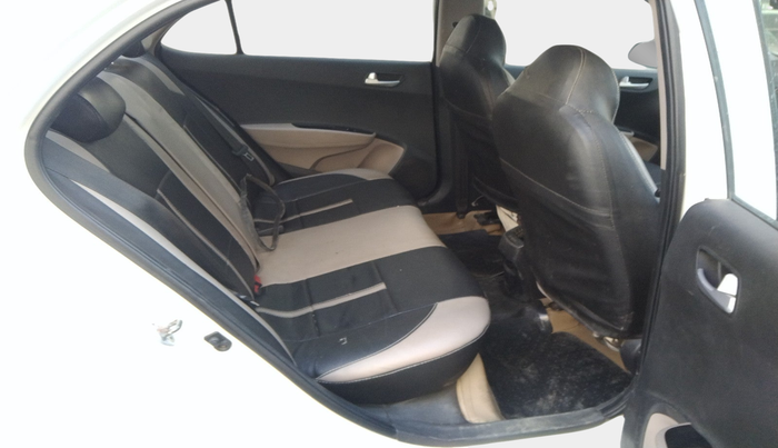 2016 Hyundai Xcent S 1.2, Petrol, Manual, 90,784 km, interior