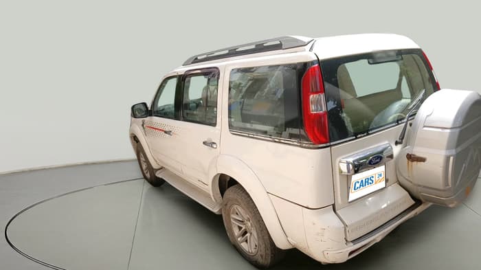 2010 Ford Endeavour 3.0L 4X4 AT, Diesel, Automatic, 3,25,000 km, exterior