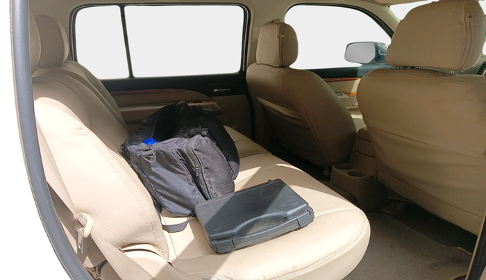 2010 Ford Endeavour 3.0L 4X4 AT, Diesel, Automatic, 1,63,927 km, interior
