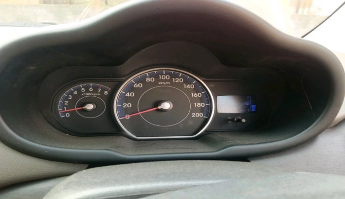 2013 Hyundai i10 MAGNA 1.2, Petrol, Manual, 66,527 km, interior