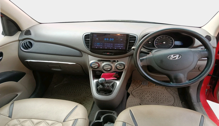 2013 Hyundai i10 MAGNA 1.2, Petrol, Manual, 66,527 km, interior
