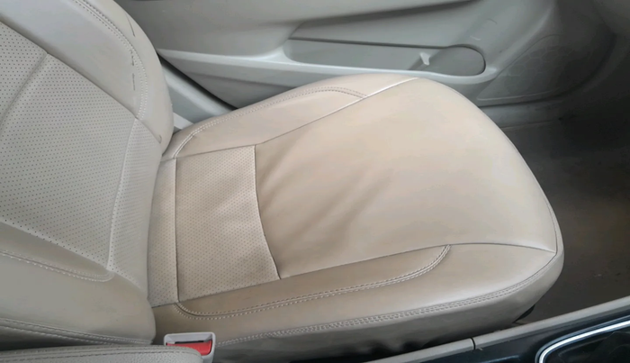 2018 Maruti Ciaz DELTA 1.5 SHVS MT PETROL, Petrol, Manual, 82,438 km, interior