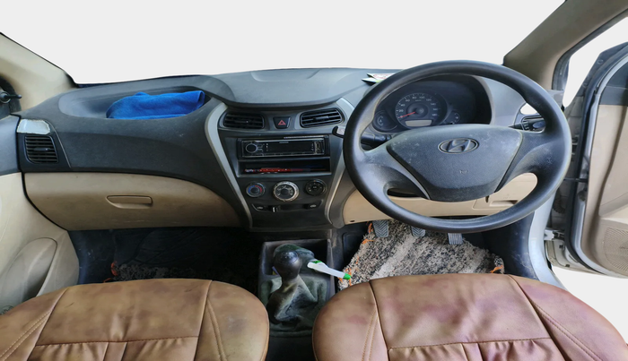 2018 Hyundai Eon ERA +, Petrol, Manual, 96,690 km, interior