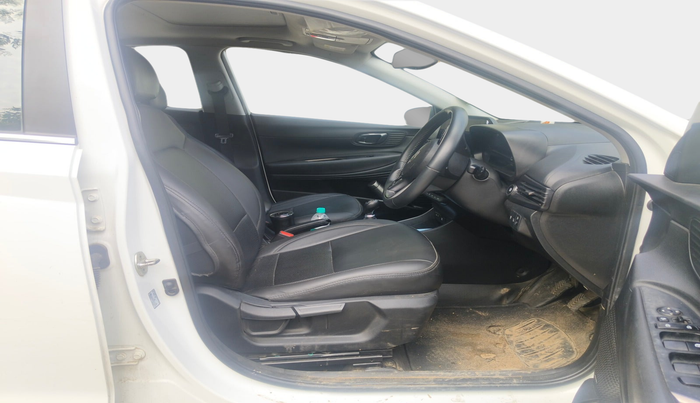 2022 Hyundai NEW I20 ASTA (O) 1.2 MT, Petrol, Manual, 77,985 km, interior