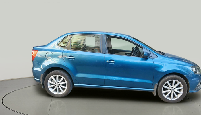 2017 Volkswagen Ameo HIGHLINE PLUS 1.5L AT 16 ALLOY, Diesel, Automatic, 64,607 km, exterior