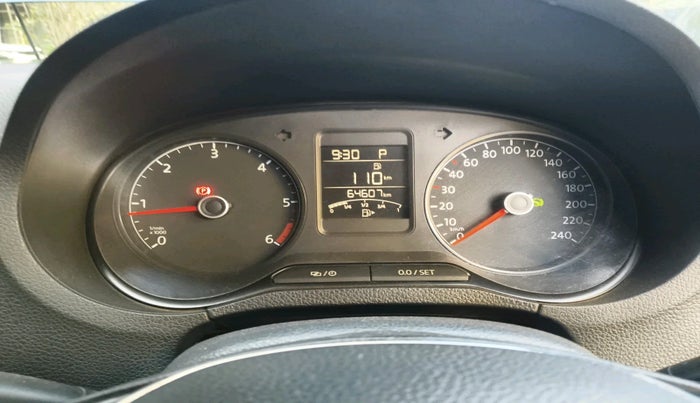 2017 Volkswagen Ameo HIGHLINE PLUS 1.5L AT 16 ALLOY, Diesel, Automatic, 64,607 km, interior