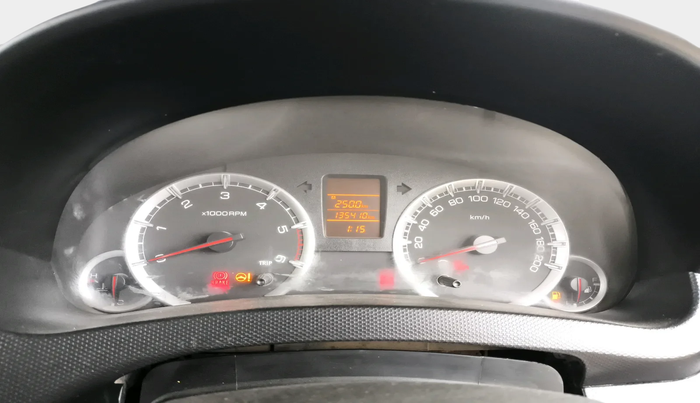 2013 Maruti Swift VDI, Diesel, Manual, 1,35,410 km, interior