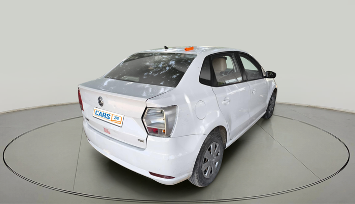 2017 Volkswagen Ameo TRENDLINE 1.5L, Diesel, Manual, 1,67,039 km, exterior