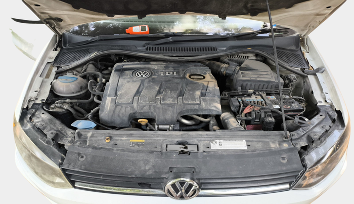 2017 Volkswagen Ameo TRENDLINE 1.5L, Diesel, Manual, 1,67,039 km, exterior