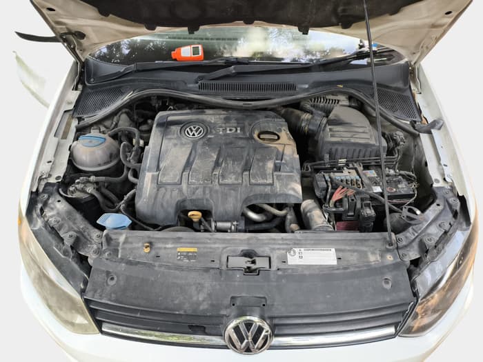 2017 Volkswagen Ameo TRENDLINE 1.5L, Diesel, Manual, 1,67,039 km, exterior